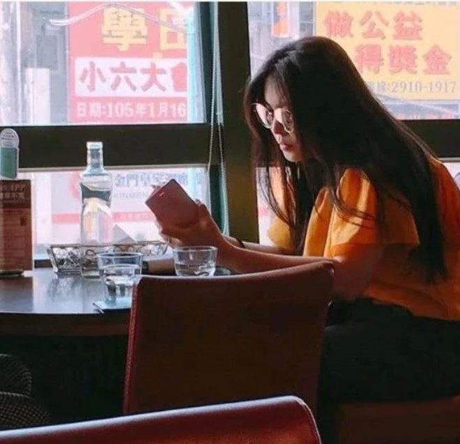 Vương Tổ Hiền xuất hiện với diện mạo luộm thuộm thiếu chỉn chu.&nbsp;