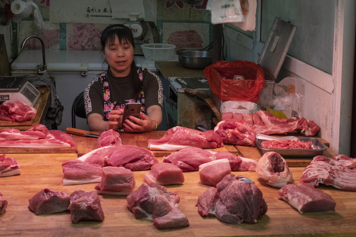 Giá thịt lợn Trung Quốc tăng cao chưa từng có (nguồn: SCMP)