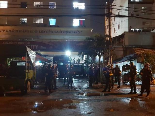 Tin tức trong ngày - Nóng 24h: Áp giải lãnh đạo Công ty địa ốc Alibaba về trụ sở công an lúc rạng sáng