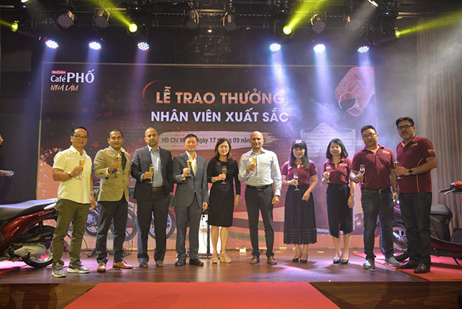 MacCoffee - Café Phố thưởng nóng cho nhân viên - 4