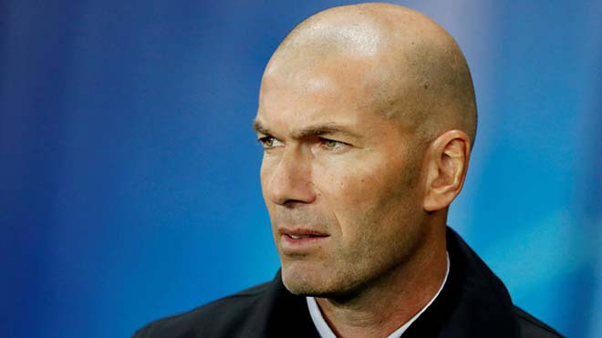 Zidane đang bị các fan Real chỉ trích sau thất bại đậm trước PSG