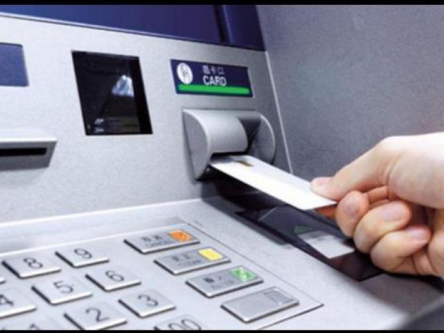 Kinh doanh - 90% người sẽ trả lời sai loạt câu hỏi về máy ATM