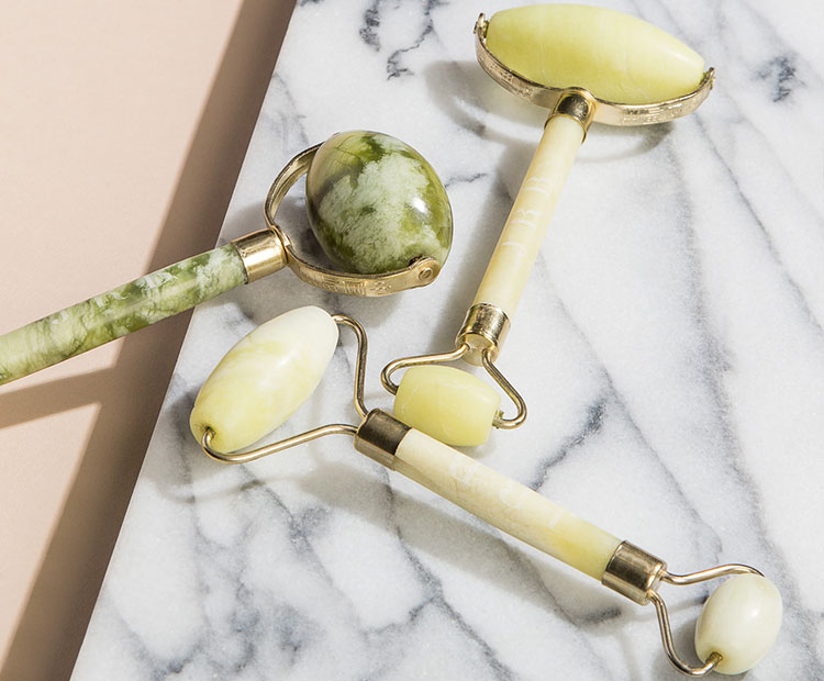 Chị em nô nức mua cây lăn cho mặt thon, mịn, tác dụng thật dễ gây ngỡ ngàng - 2