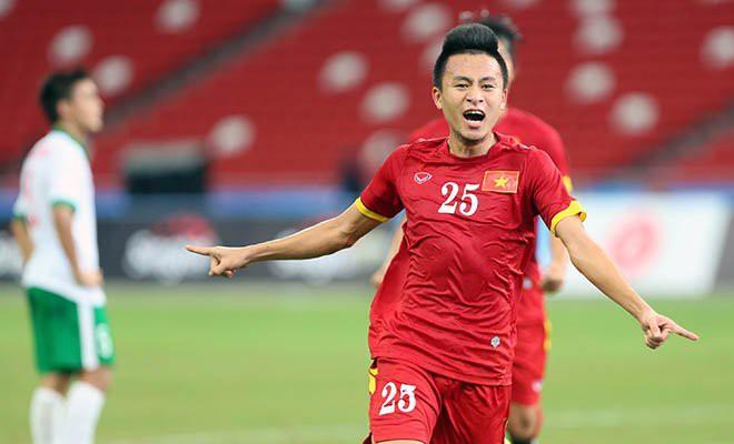 Tiền vệ Huy Toàn ngỡ ngàng vì được gọi lên tuyển Việt Nam - 1