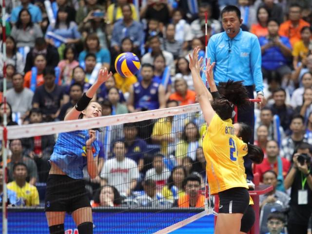 Thể thao - Thanh Thúy 1m93 khiến bóng chuyền Thái Lan "ngao ngán": Đập "cắm sân", bỏ nhỏ hết đỡ