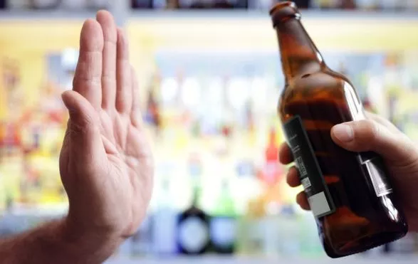 Không bia, rượu vẫn… say xỉn và hỏng gan vì nguyên nhân khó tin - 1