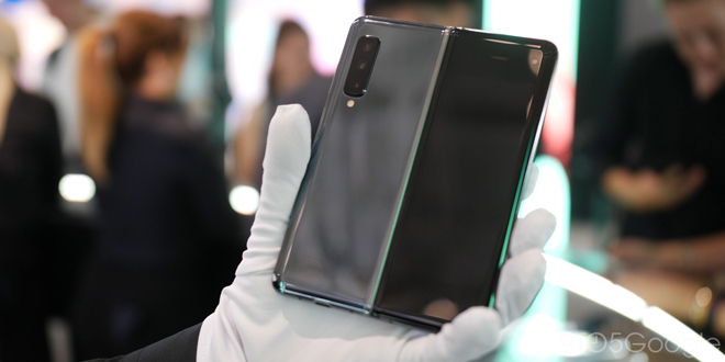 Xóa bỏ mọi lo âu với video Galaxy Fold mới nhất - 3