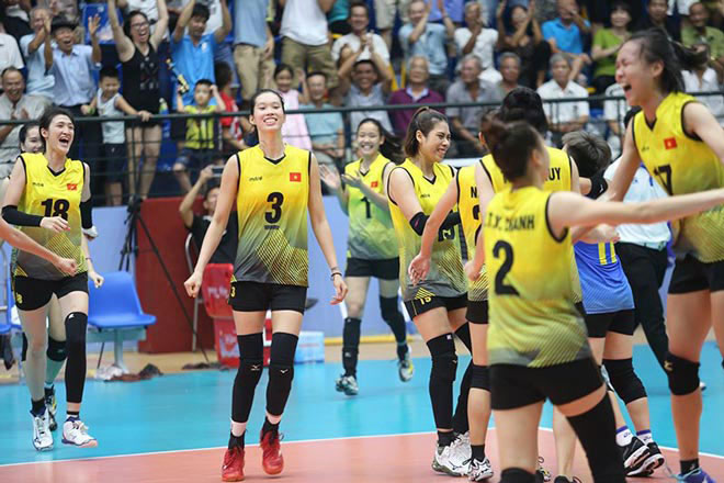 Thanh Thúy cùng các đồng đội cần một chiến thắng