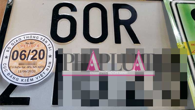 Điều tra: Điểm làm biển số giả cạnh trụ sở công an - 3