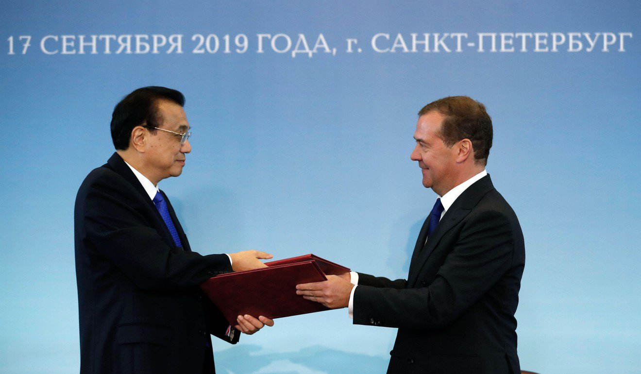 Thủ tướng Trung Quốc Lý Khắc Cường mới đây đã đến thăm Nga.