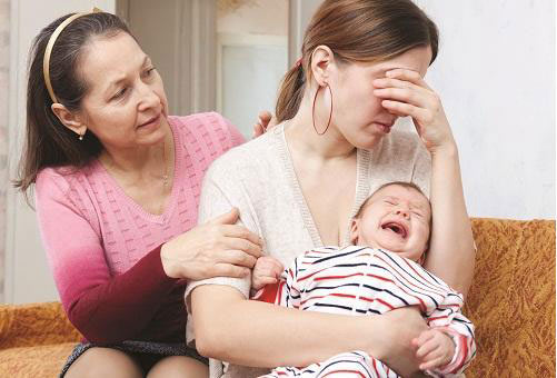 Chuyên gia Ý mách mẹ cách đơn giản giúp con không còn khó ngủ, quấy khóc đêm - 2