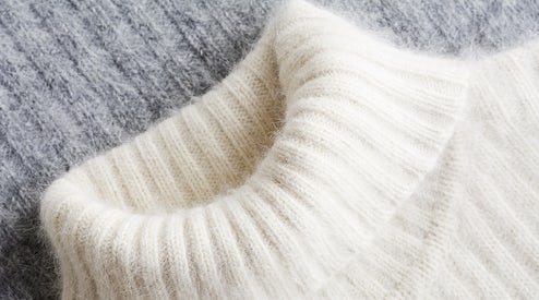 Chiếc áo len làm từ cashmere có giá tới 2.000 USD (Nguồn: BI)