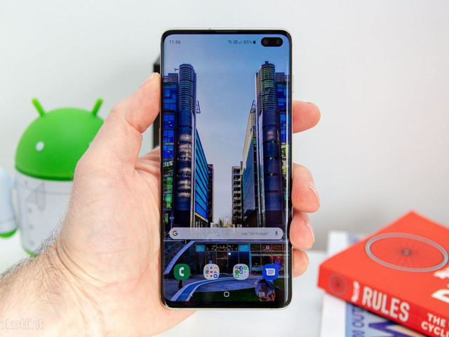 Thời trang Hi-tech - HOT: Galaxy S10+ đang giảm “sốc” 6 triệu đồng, "ngon" hơn iPhone XS