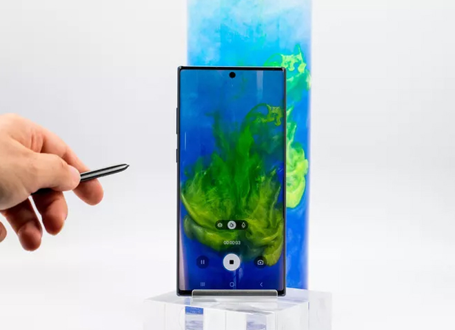 Những tính năng khiến người dùng phải "tròn mắt" về Galaxy Note10 - 1