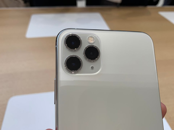 iPhone 11 Pro có gì đẳng cấp so với iPhone XS ? - 4