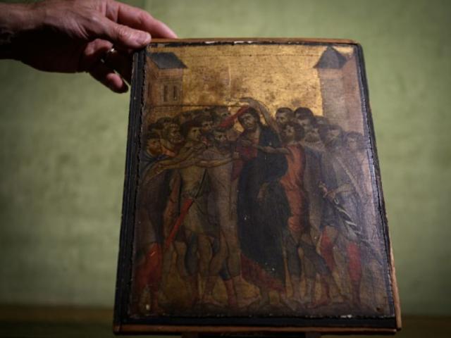 Thế giới - Tình cờ phát hiện báu vật đáng giá hơn 200 tỷ đồng trong bếp của một cụ bà Pháp