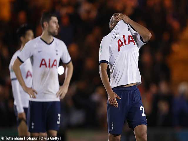 Bóng đá - Video highlight trận Colchester - Tottenham: Kane - Son không cứu giá, chấn động đội hạng 4