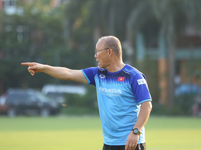 Bóng đá - Thầy Park nghiêm khắc thúc giục ĐT Việt Nam "luyện công" ngày 25/9