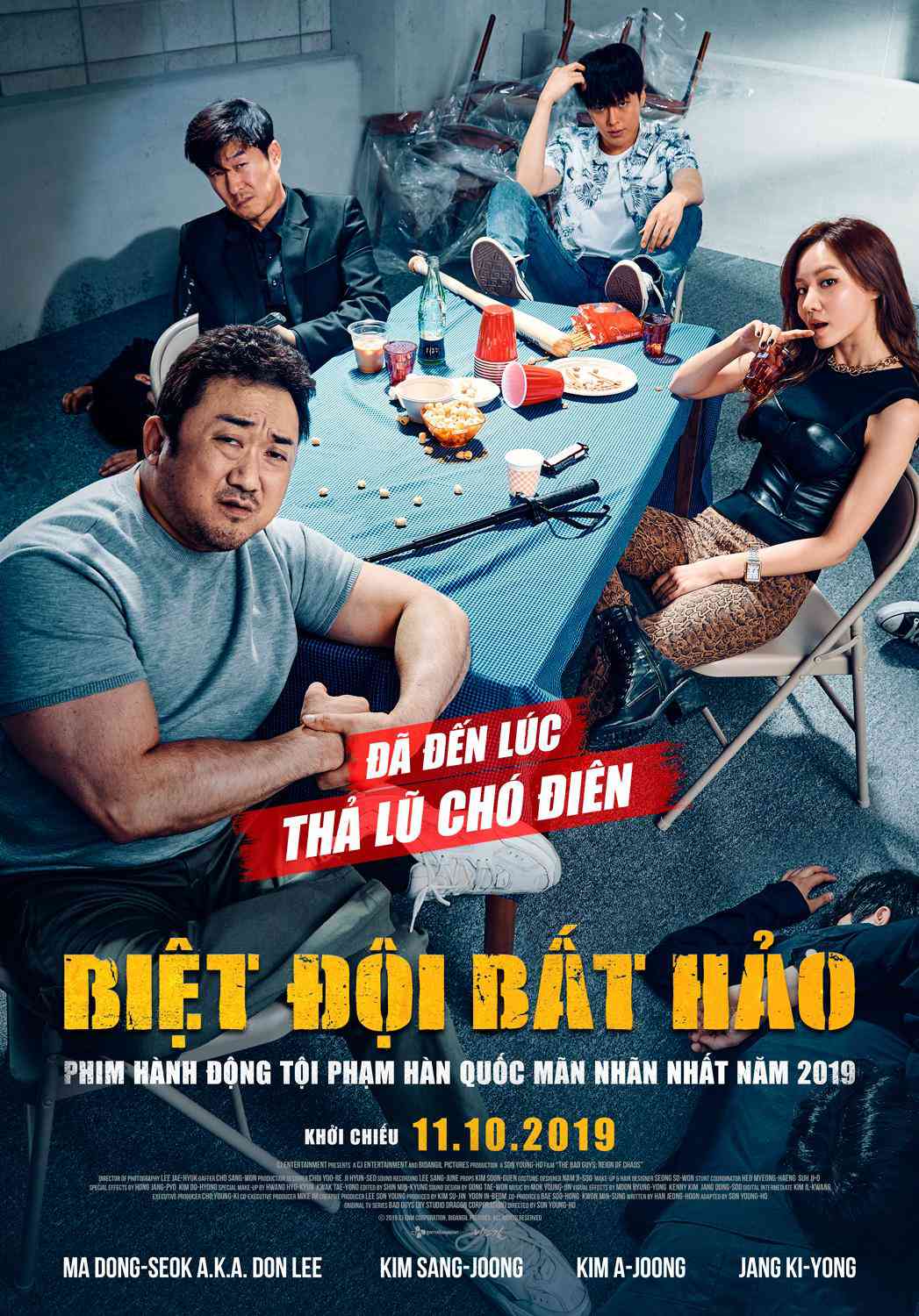 Trai đẹp Jang Ki-yong và The Rock Hàn Quốc Ma Dong-seok đánh đấm cực ngầu trong trailer phim mới "Biệt đội bất hảo" - 1