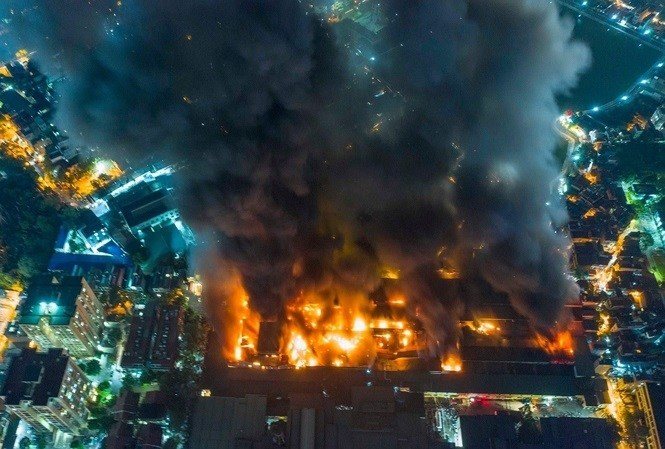 Cháy nhà máy tại Rạng Đông: Số tiền bảo hiểm là 450 tỷ đồng - 1
