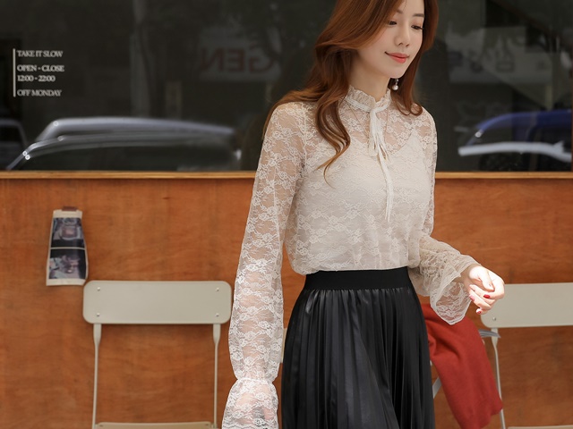 Thời trang - 4 trang phục giúp nàng công sở mới mẻ trong khuôn khổ