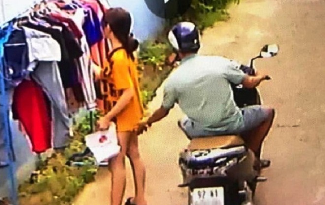  Hành vi sàm sỡ, quấy rối tình dục được đề xuất xử phạt lên tới 5 triệu đồng. Ảnh minh họa chụp màn hình.