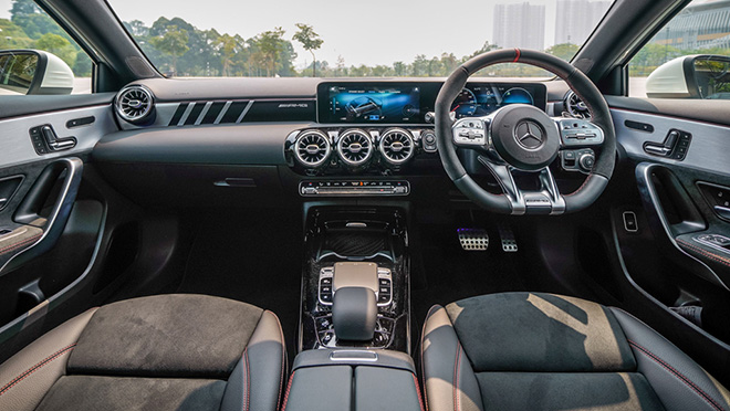 Cận cảnh Mercedes-AMG A 35 sedan vừa ra mắt, giá từ 1,93 tỷ - 3