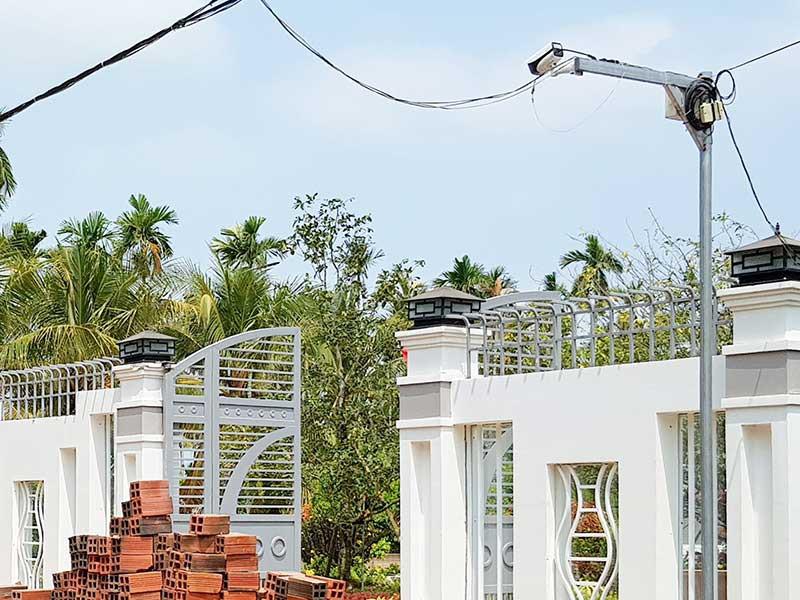 Camera an ninh trước nhà một cán bộ Thường vụ Tỉnh ủy Sóc Trăng. Ảnh:&nbsp; CTV