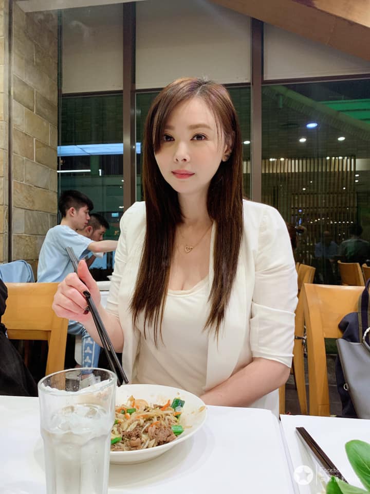 Tiêu Thục Thận bị nghi ngờ phẫu thuật thẩm mỹ vì ngoại hình khác biệt.&nbsp;
