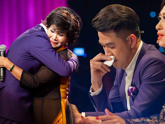 Ca nhạc - MTV - Hồ Trung Dũng lần đầu bật khóc nức nở trên truyền hình