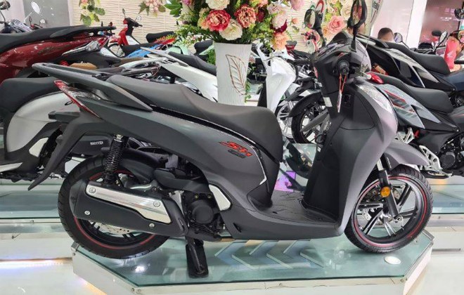 Bảng giá Honda SH tháng 7/2020: Chênh cao ngất ngưởng - 1