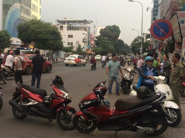 Pháp luật - Rút dao gấp đâm 2 người thương vong sau va chạm giao thông