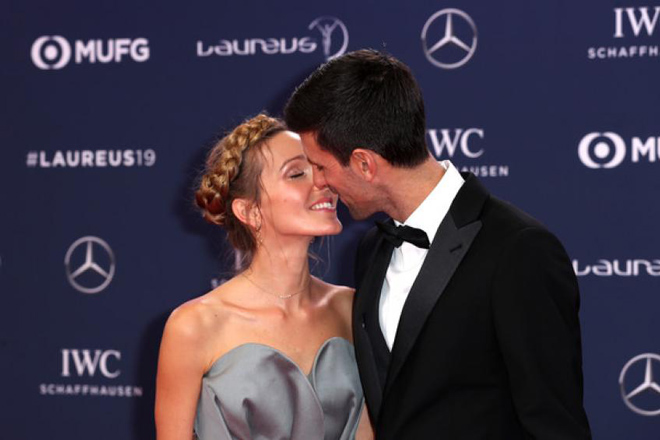 Djokovic và cô vợ xinh đẹp Jelena đã khỏi bệnh