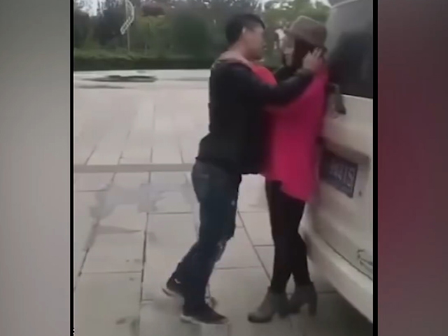 Video Clip Cười - Cái kết tê tái của các cặp đôi yêu nhau làm "vừa lòng" hội FA