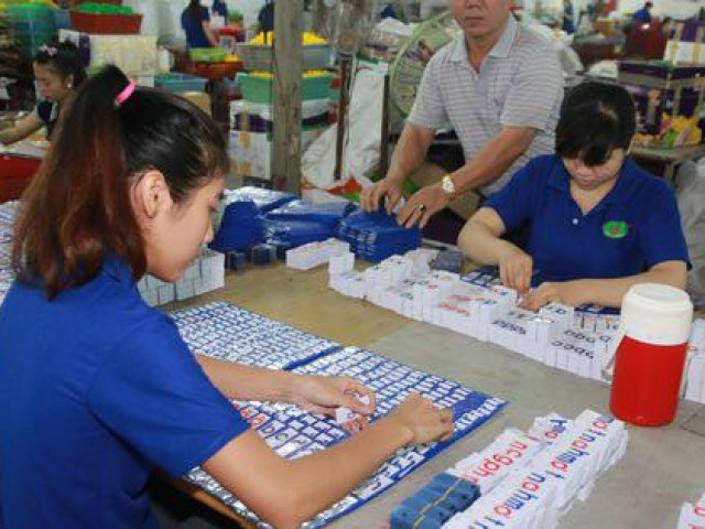 Kinh doanh - Chính sách mới về bảo hiểm, tiền lương có hiệu lực từ tháng 7-2020