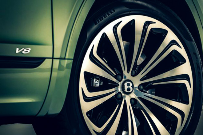 Thương hiệu Anh Quốc Bentley trình làng mẫu xe Bentayga phiên bản nâng - 6