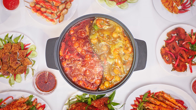 Những món ăn cay nóng chưa bao giờ lỗi mốt với giới trẻ