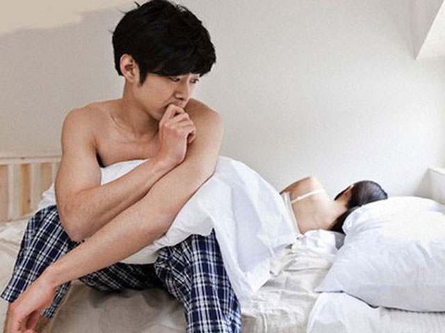 Bạn trẻ - Cuộc sống - Đêm tân hôn vợ chồng lạnh lùng quay lưng vì tuyên bố "xanh rờn" của cô dâu