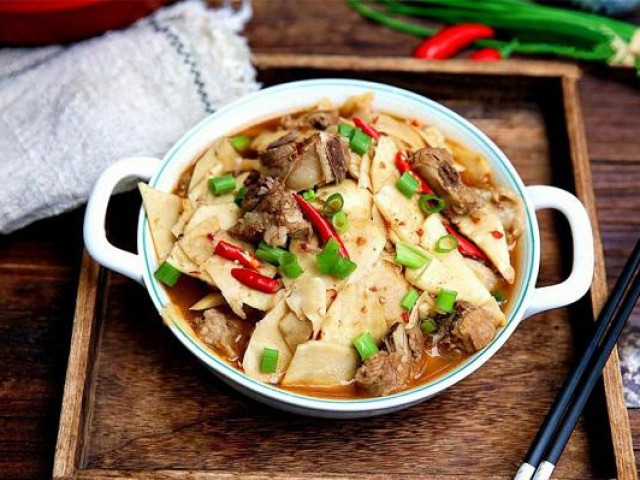 Ẩm thực - Không phải xào chua ngọt, sườn chế biến theo cách này mới "cực đỉnh", ai ăn cũng trầm trồ