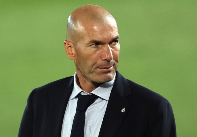 Sếp lớn Real Madrid báo tin sốc, Zidane sắp vô địch La Liga bỗng kém vui - 2