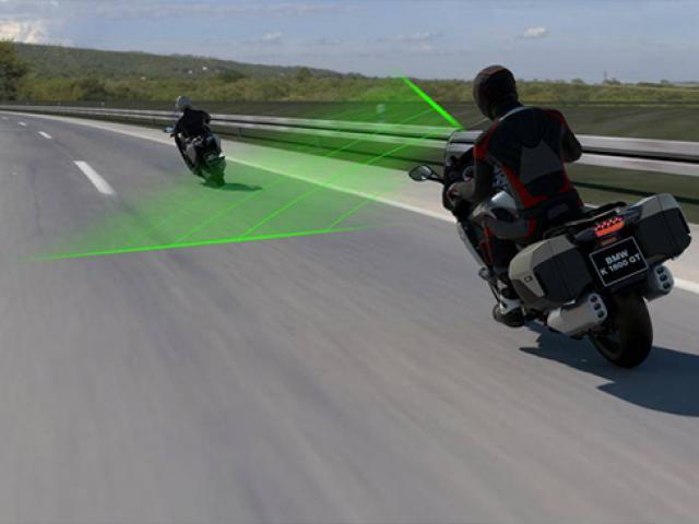 Xe máy - Xe đạp - Mô tô BMW sắp được trang bị hệ thống kiểm soát hành trình hiện đại như ô tô