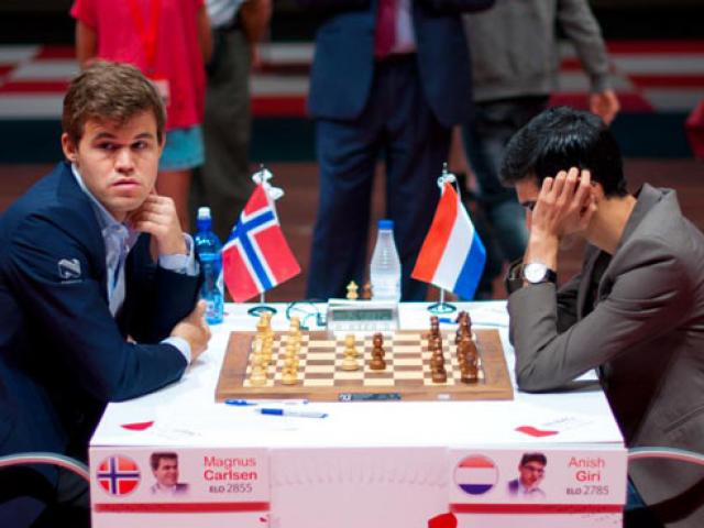 Thể thao - Hạ Vua cờ thế giới sau 26 nước, đại kiện tướng nhận cái kết không ngờ