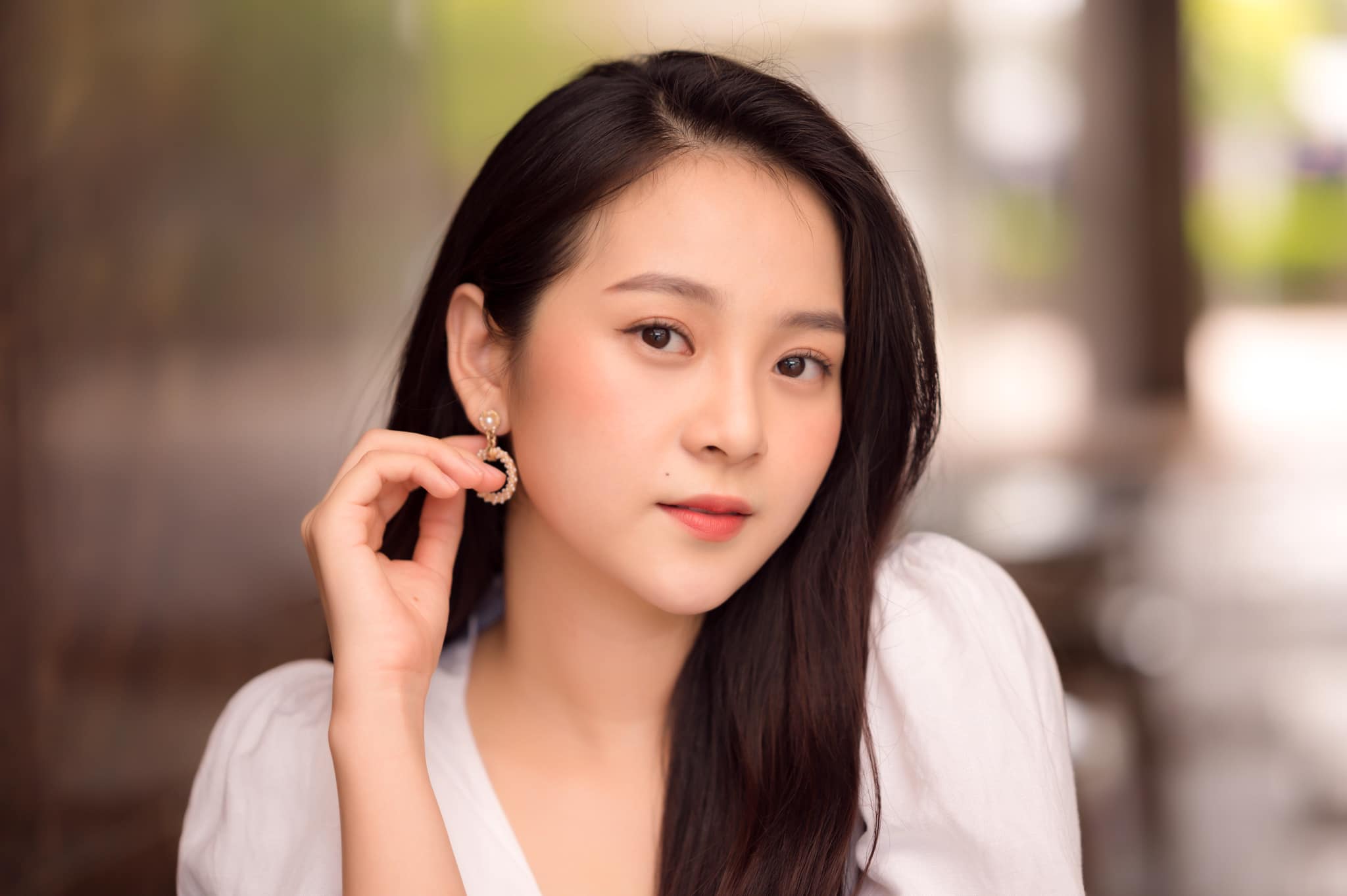 Tam Triều Dâng là nữ diễn viên trẻ của làng giải trí Việt