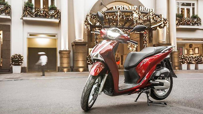 Honda SH 125 CBS 2019: 102 triệu đồng
