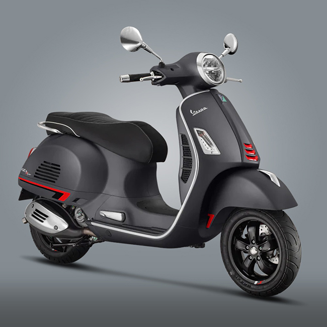 Vespa GTS Supper Sport 150: 115 triệu đồng
