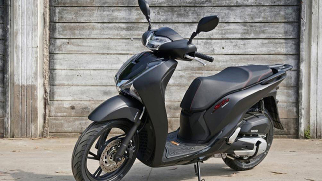 Honda SH 150 CBS đen mờ 2019: 118 triệu đồng
