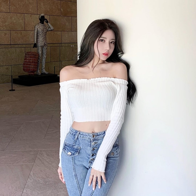 Cơ thể là một khối thống nhất bởi vậy không nên chỉ tập vùng bạn muốn cải thiện.
