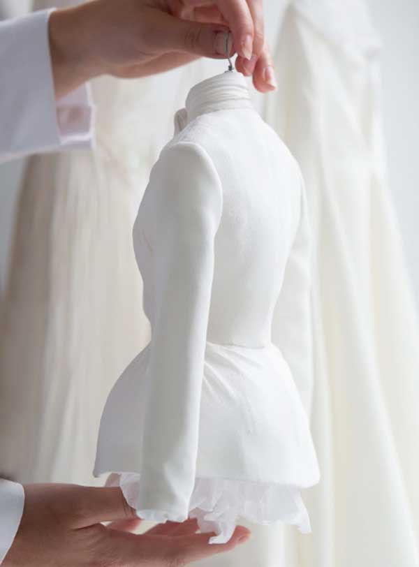 Những chiếc váy Dior Haute Couture bé xíu mê hoặc lòng người - 3