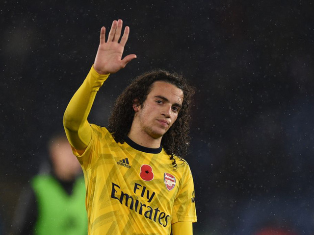 Bóng đá - Tin HOT bóng đá tối 8/7: Barcelona theo đuổi tiền vệ bị Arsenal trừng phạt