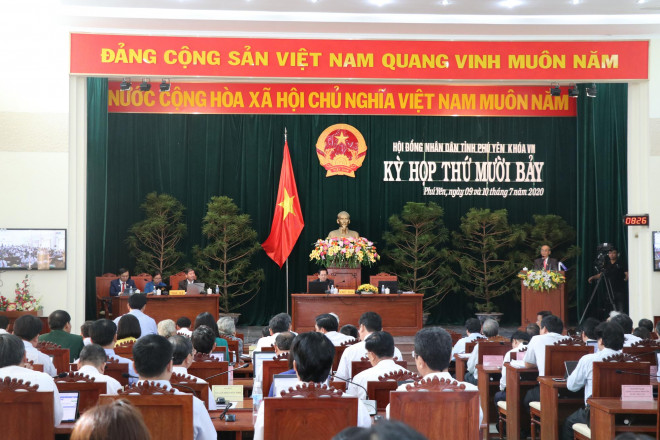 Quang cảnh kỳ họp thiếu vắng Chủ tịch HĐND tỉnh Phú Yên